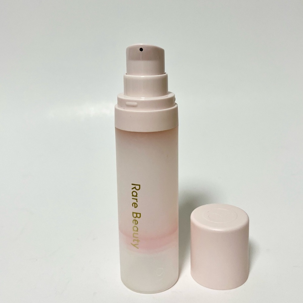 Rare Beauty by Selena Gomez
Pore Diffusing Primer 28ml